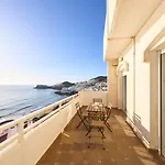 El Cabito Διαμέρισμα